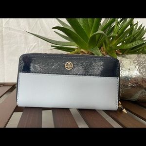 Tory Burch two tone zipper wallet